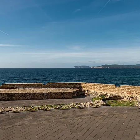 아파트 Seafront Bastioni *